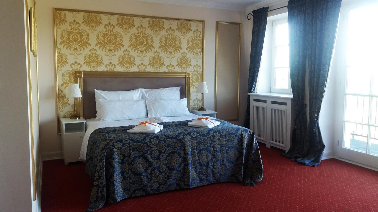 Palac I Folwark Nemino Sierakowice  外观 照片